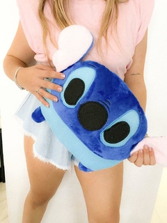 Almohadon Stitch