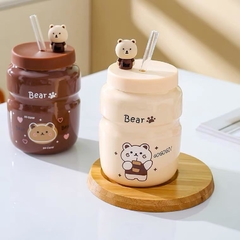 Taza con tapa y sorbete Bear - comprar online