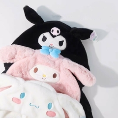 Gorro Mueve Orejas Kuromi Negro - Donna´s tienda