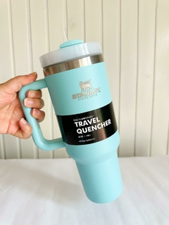 Vaso Quencher Stanley AAA en internet