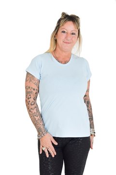 Remera Celeste (Mujer)