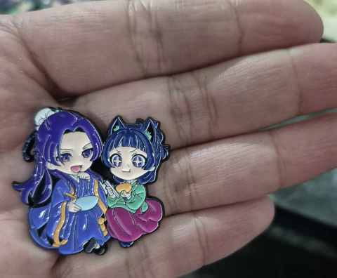 Pin Boticaria chibi