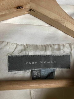 Campera crema Zara en internet