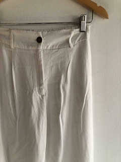 Pantalon blanco suelto - comprar online