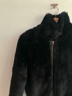 Campera negra peluche Tabatha - comprar online