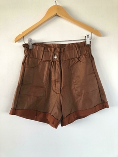 Short engomado marron