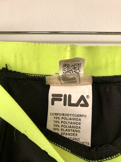 Short negro Fila en internet