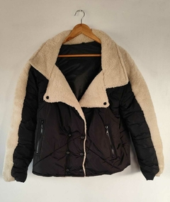 Campera negra con corderito - comprar online