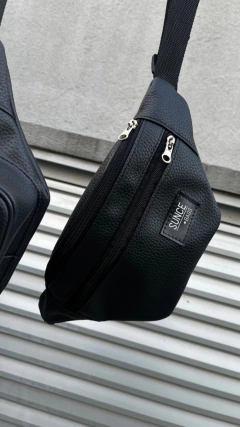 RIÑONERA UNISEX DOBLE CIERRE ECOCUERO - comprar online