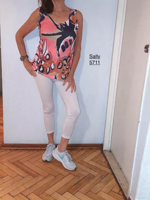 Musculosa Sally