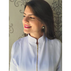 Jaleco feminino gabardine gola padre e punho com zíper dourado - LE BLANC Moda Branca