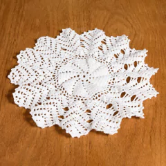 Toalhinha branca em crochê - comprar online
