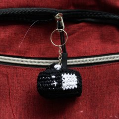 Chaveiro Câmera fotográfica em amigurumi na internet