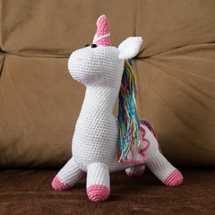 Unicórnio asas bordadas em amigurumi - Art Familiar Artesanato