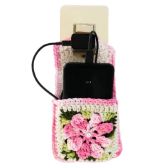 Porta celular e carregador em crochê - comprar online