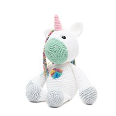 Unicórnio sentado em amigurumi - comprar online