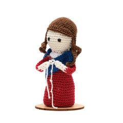 Nossa Senhora Desatadora de nós em amigurumi - comprar online