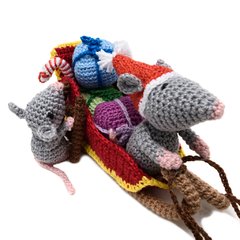 Trenó de Natal com ratinhos em amigurumi - Art Familiar Artesanato