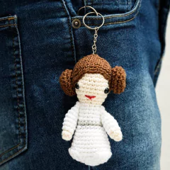 Chaveiro Princesa Lea em amigurumi - Star Wars - comprar online