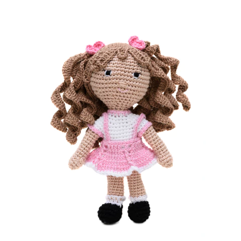 Boneca Verinha em amigurumi