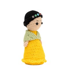 Boneca Frida Kahlo média em amigurumi na internet