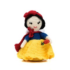 Branca de neve em amigurumi