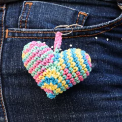 Chaveiro de Coração em amigurumi
