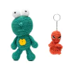 Duo Et coração e chaveiro mini alienígena em amigurumi