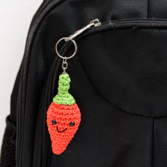 Chaveiro pimenta em amigurumi - Art Familiar Artesanato