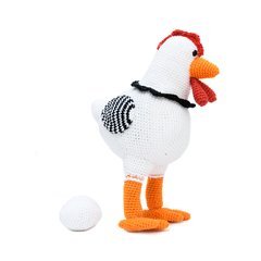 Galinha com ovos em amigurumi na internet