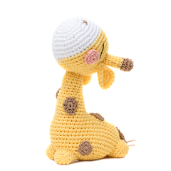 Girafa Média em Amigurumi na internet