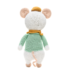 Ratinho Aconchegante em Amigurumi - comprar online