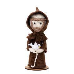 São Francisco de Assis em Amigurumi - Art Familiar Artesanato