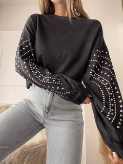 SWEATER MANGA CON TACHAS - comprar online