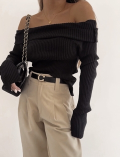 SWEATER CUELLO BOTE - comprar online
