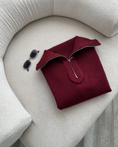 SWEATER GRANATE CUELLO POLO en internet