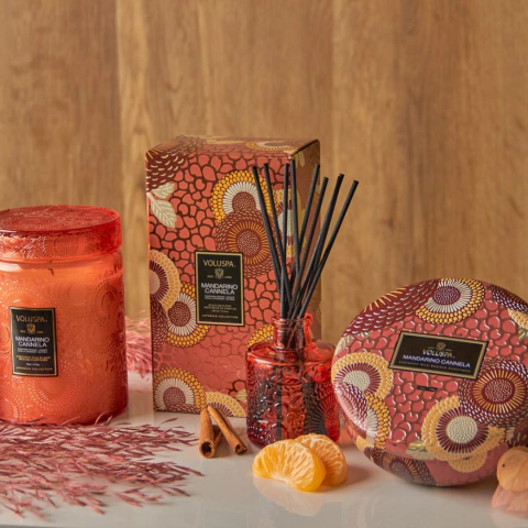 Voluspa Mandarino Cannela 3-Wick Tin Candle