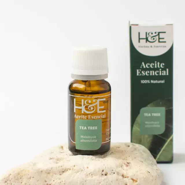 Aceite Esencial de Tea Tree "Hierbas y Esencias"