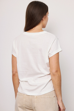 REMERA LIBERTE - JUVIA