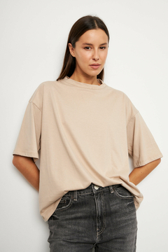 REMERA REIMS BOXY FIT - JUVIA