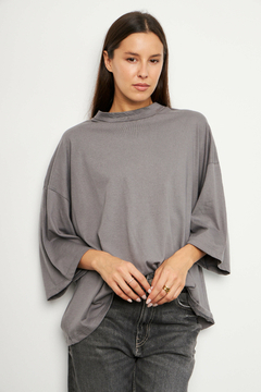 Imagen de REMERA NAPLES BOXY OVERSIZE