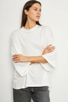 REMERA NAPLES BOXY OVERSIZE - comprar online