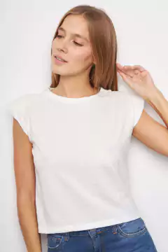 MUSCULOSA PIMA CON HOMBRERAS