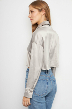 CAMISA SEDA COBRA - JUVIA