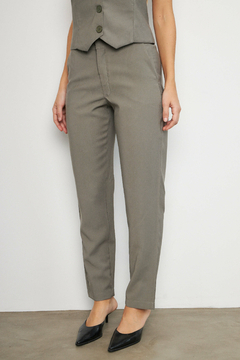 PANTALON COLOMBO SARGA PREMIUM en internet