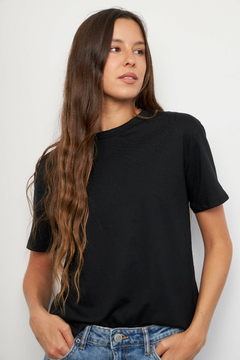 REMERA FOLK ALGODON PIMA - comprar online