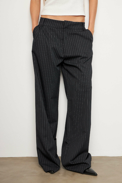 PANTALON SASTRERO RAYADO ROGEL - comprar online
