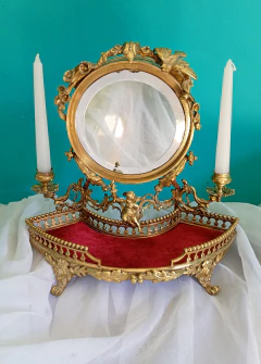 Antigo Espelho de Mesa francês Toalete em Bronze com Porta-Velas e Querubim