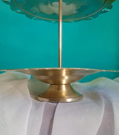 Antiga e delicada doceira / centro de mesa com 3 andares com cano de prata - comprar online