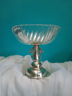 Fruteira com Base em banho de prata e Vidro Canelado Vintage na internet